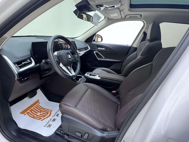 BMW X1 2023, фото 16