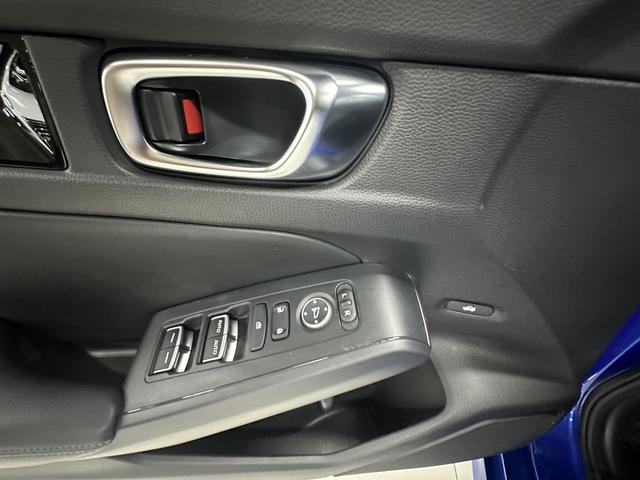 Honda Civic 2022, фото 17
