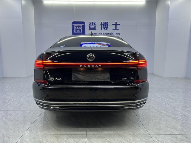 Volkswagen Passat 2023, фото 16