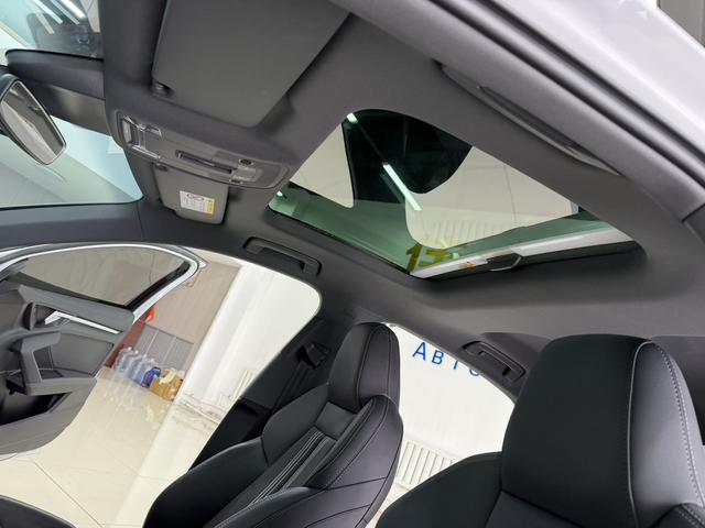 Audi A3 2022, фото 15