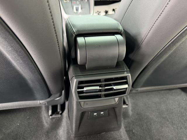 Audi A3 2022, фото 17