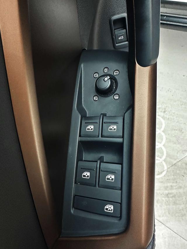 Audi Q3 2022, фото 16