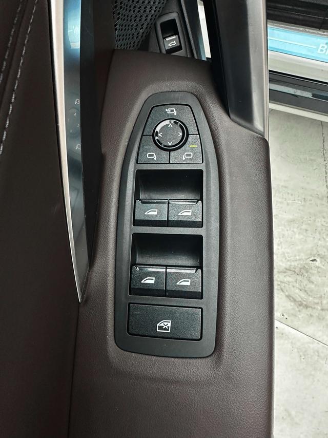 BMW X1 2023, фото 16