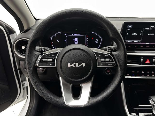 Kia K3 2021, фото 11