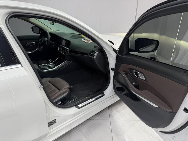 BMW 3 2021, фото 15