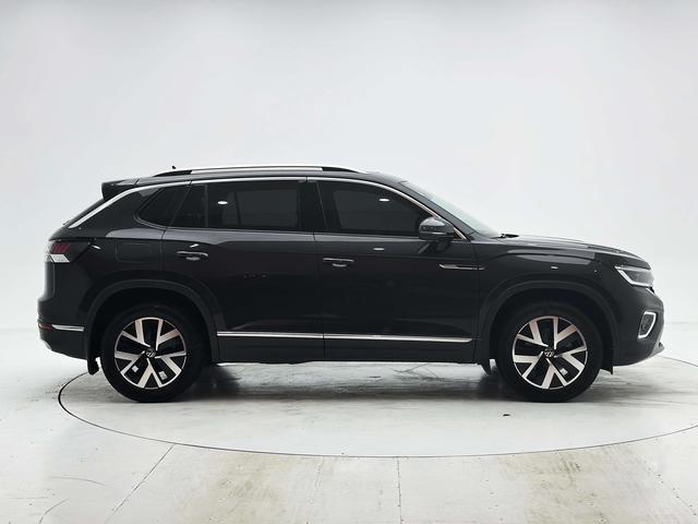 Volkswagen Tayron 2023, фото 9