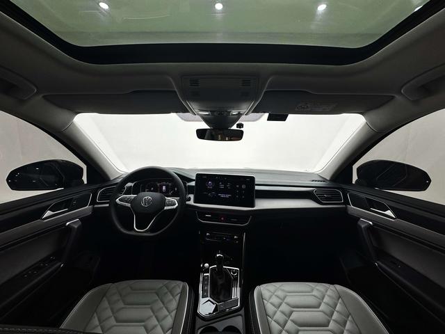 Volkswagen Tayron 2023, фото 10
