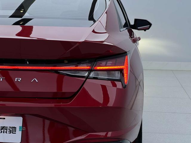Hyundai Elantra 2022, фото 14