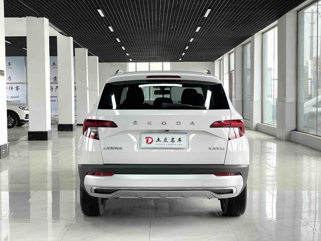 Skoda Karoq 2021, фото 5