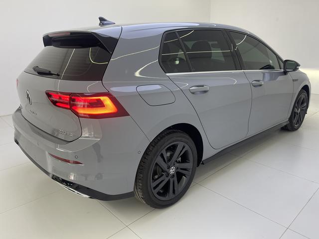 Volkswagen Golf 2023, фото 6