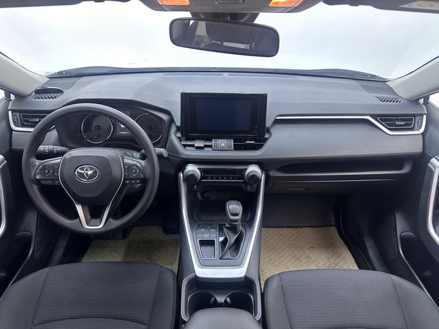 Toyota RAV4 2022, фото 9
