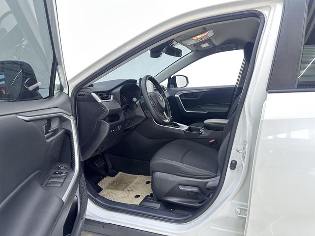 Toyota RAV4 2022, фото 12