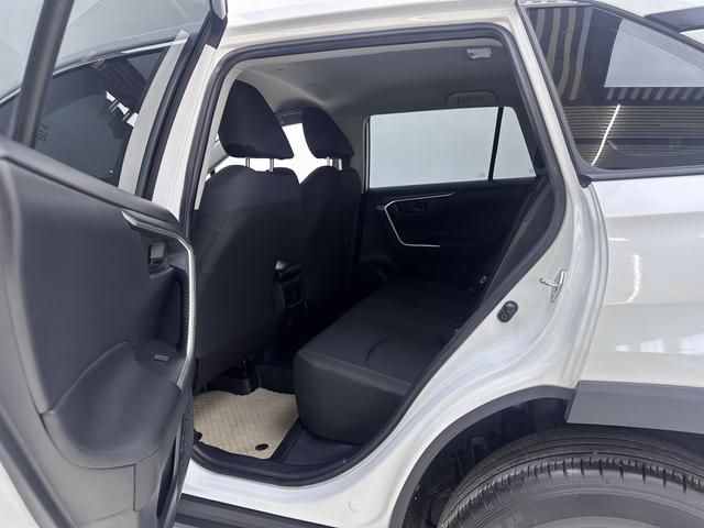 Toyota RAV4 2022, фото 13