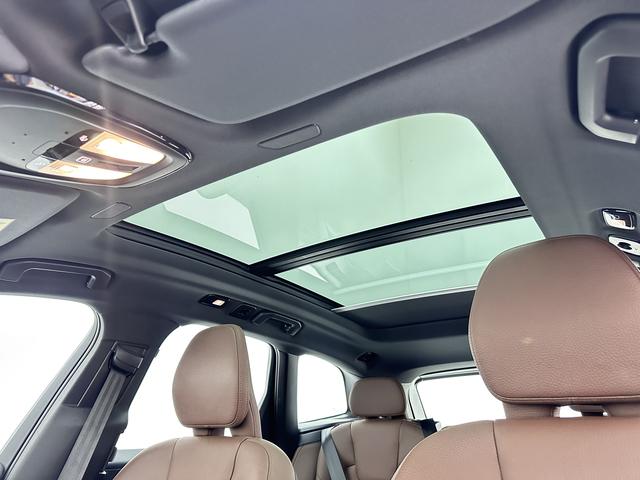 Volvo XC60 2025, фото 14