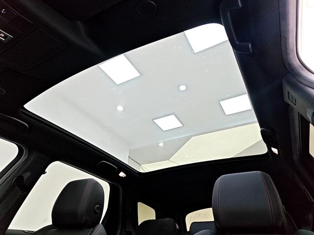 Land Rover Discovery Sport 2022, фото 14