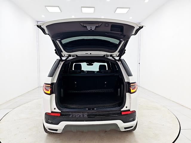 Land Rover Discovery Sport 2022, фото 15