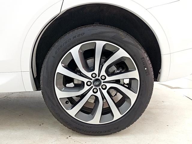 Land Rover Discovery Sport 2022, фото 16