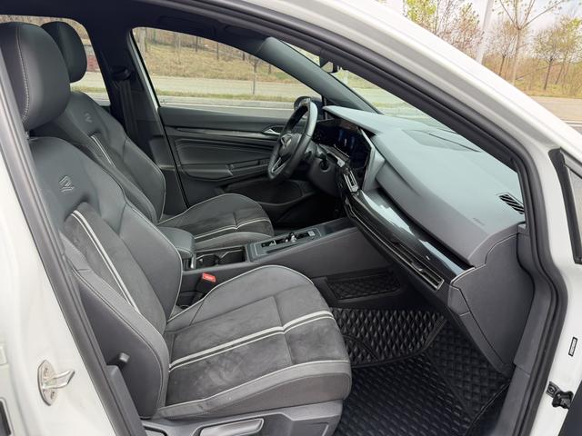 Volkswagen Golf 2021, фото 16