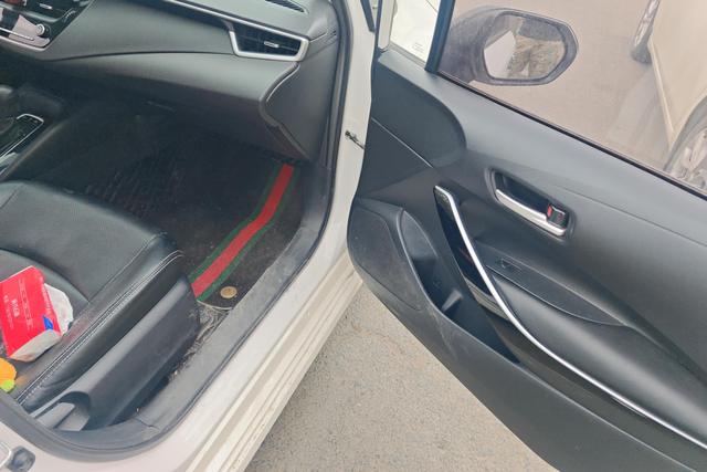 Toyota Corolla 2021, фото 6