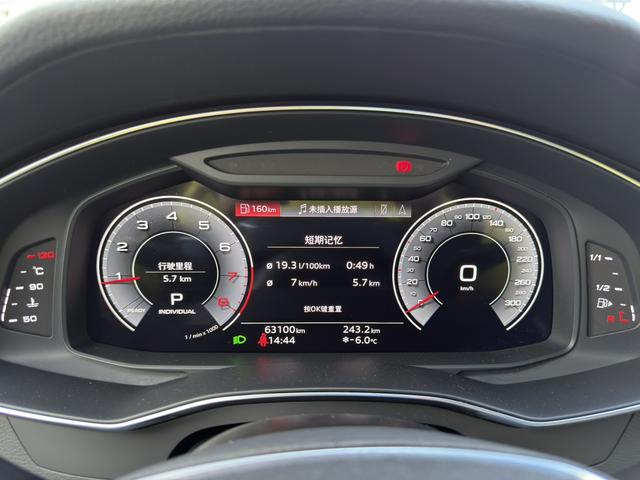 Audi A6 2021, фото 14