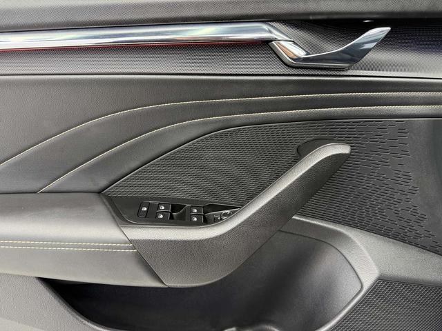 Skoda Octavia 2021, фото 9
