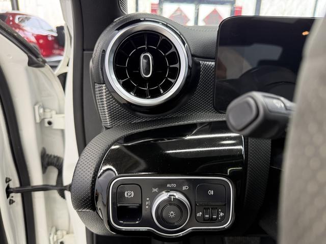 Mercedes-Benz A-Class 2021, фото 14