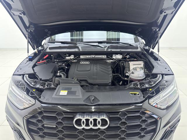 Audi Q5L 2023, фото 17