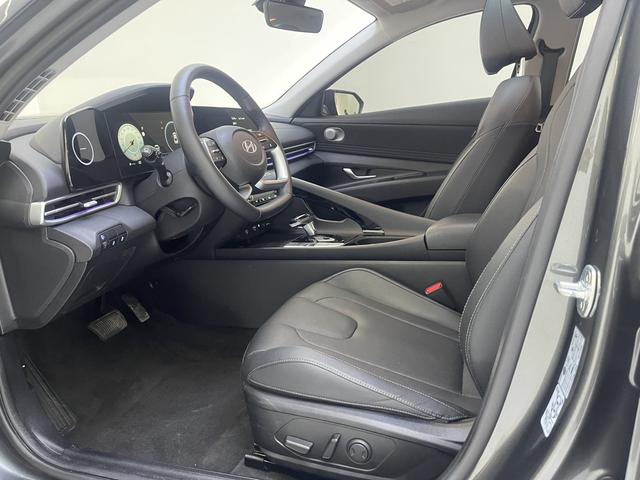 Hyundai Elantra 2023, фото 7