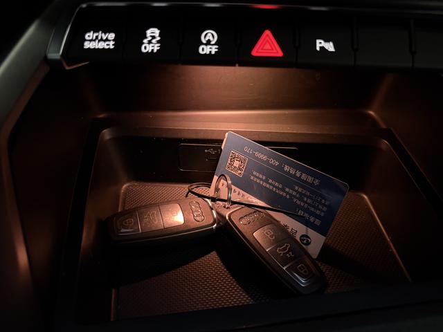Audi A3 2021, фото 17