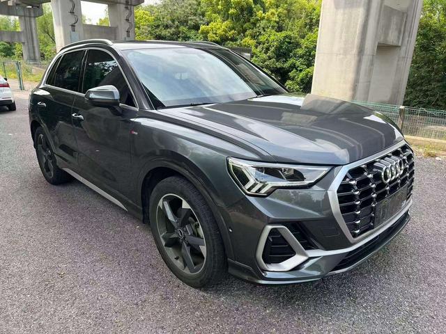 Audi Q3 2022, фото 3
