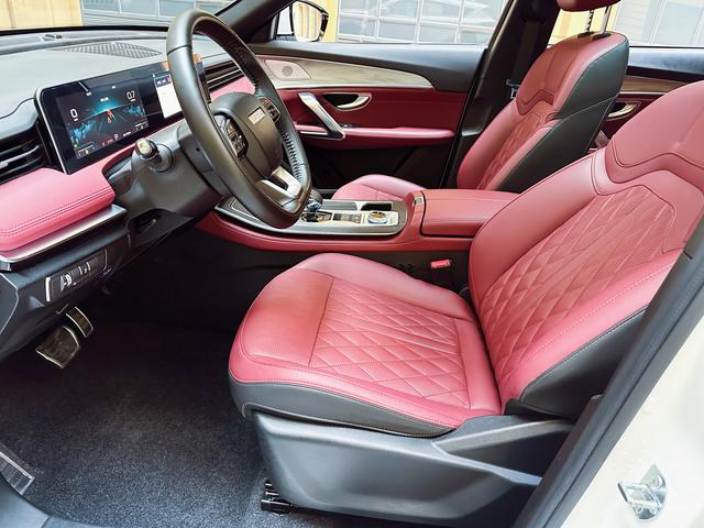 Jietu X70 PLUS 2023, фото 10