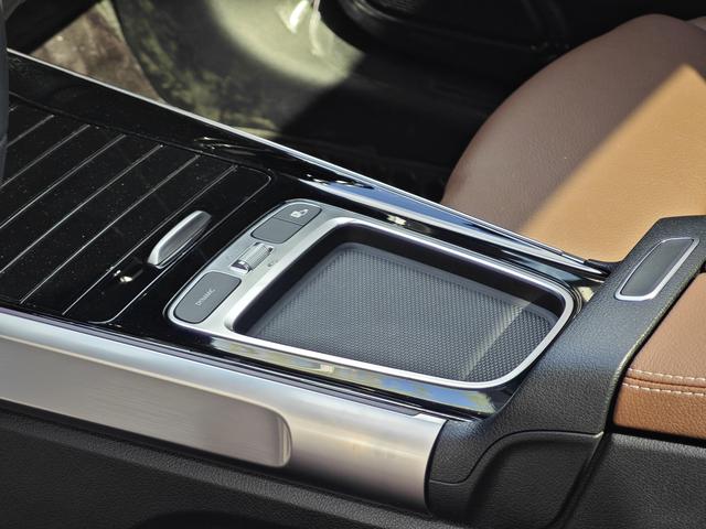 Mercedes-Benz GLB 2025, фото 15