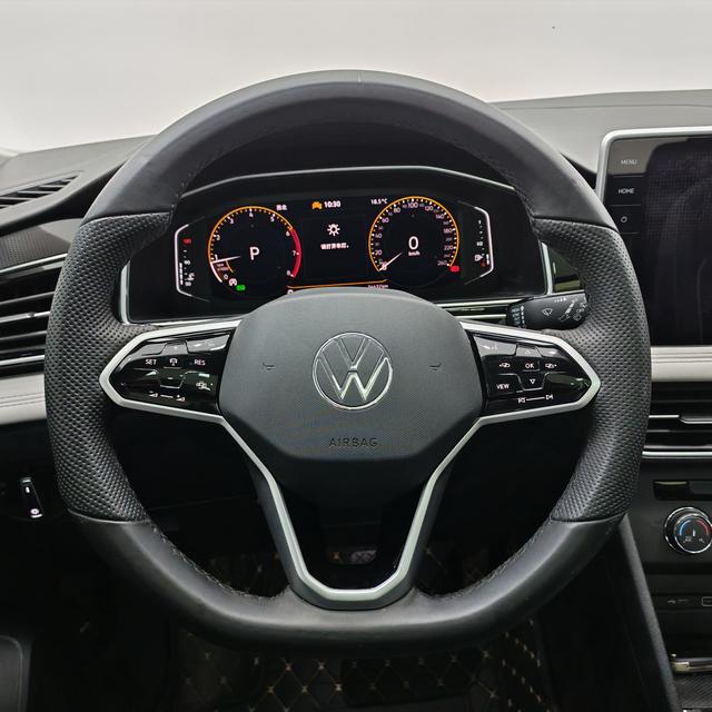 Volkswagen Tiguan 2023, фото 12