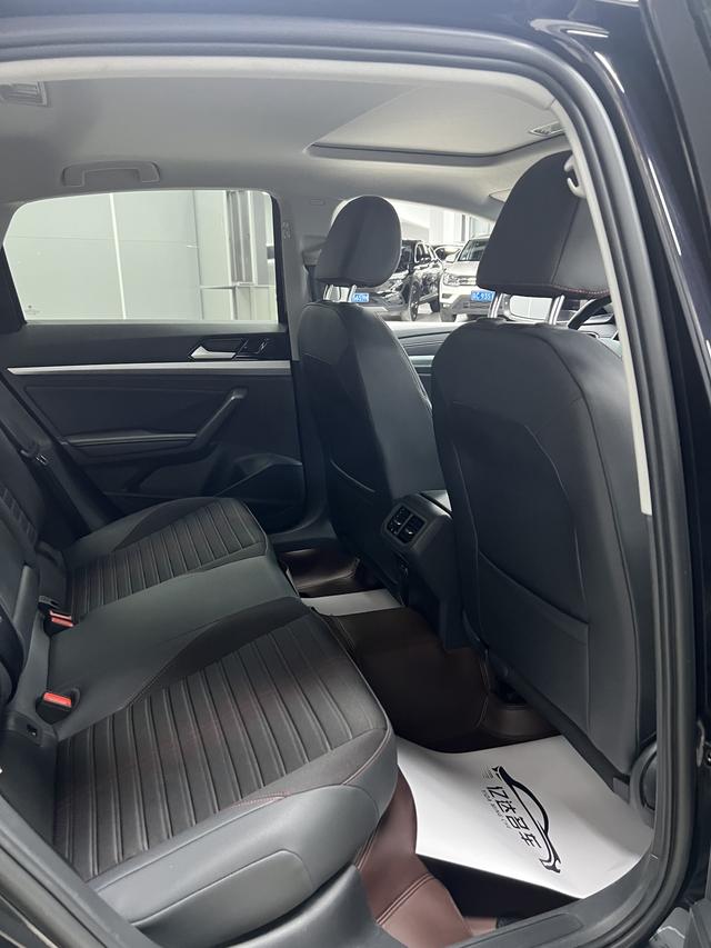 Volkswagen Lavida 2023, фото 16