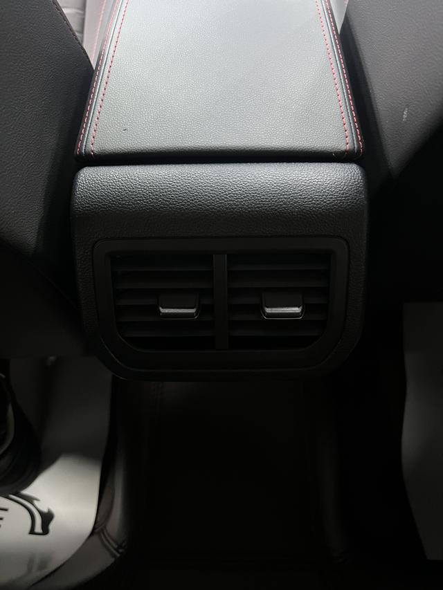 Volkswagen Lavida 2023, фото 17
