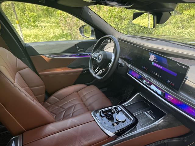 BMW 7 2023, фото 7