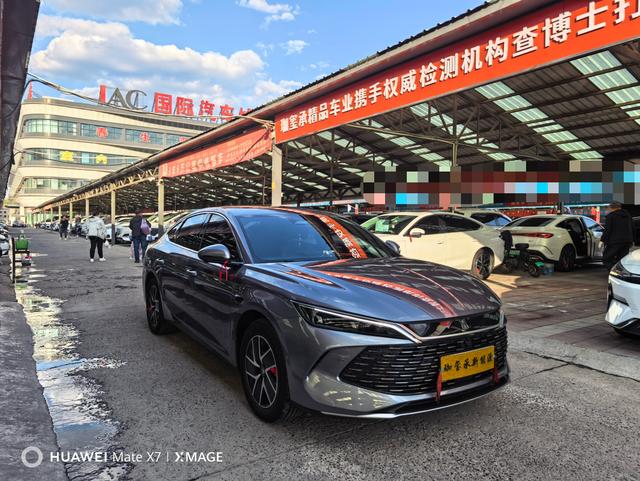 BYD Qin L DM 2025, фото 3