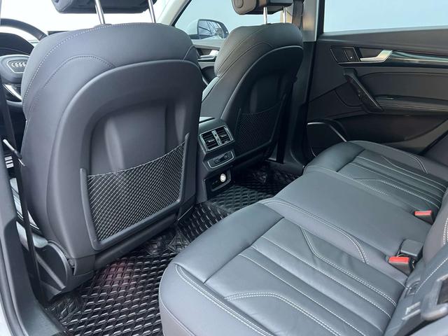 Audi Q5L 2022, фото 13