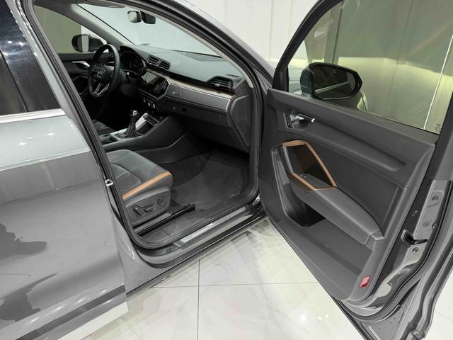 Audi Q3 2021, фото 6