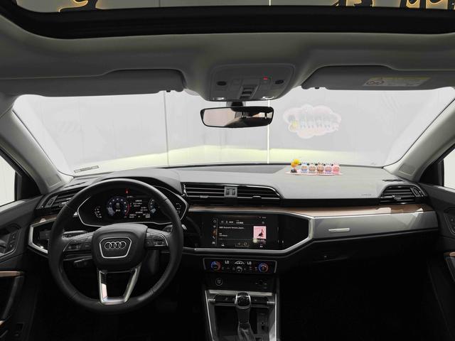Audi Q3 2021, фото 13