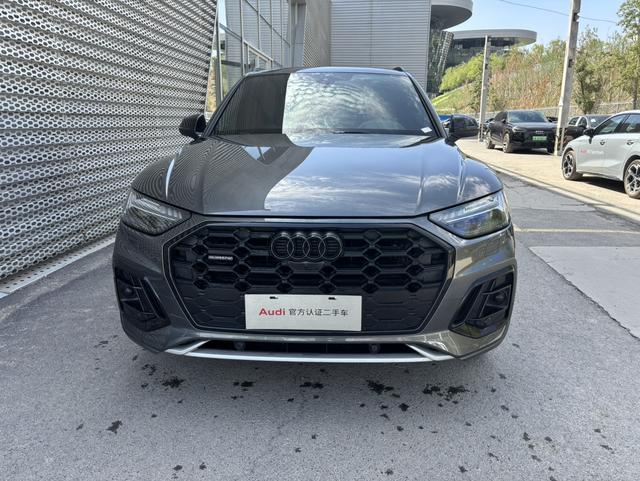 Audi Q5L 2024, фото 2
