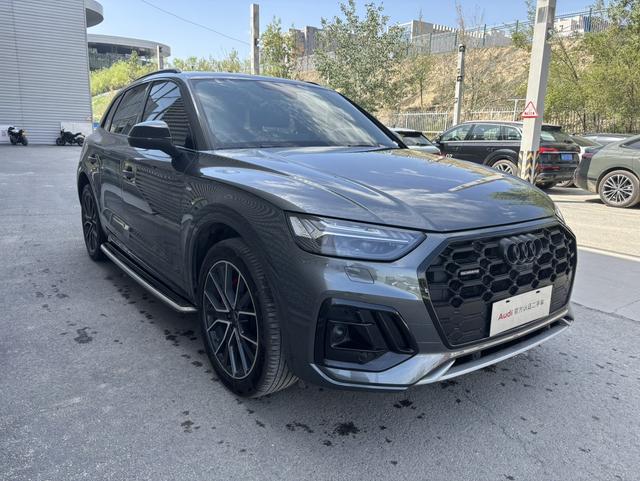 Audi Q5L 2024, фото 3