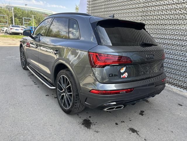 Audi Q5L 2024, фото 7