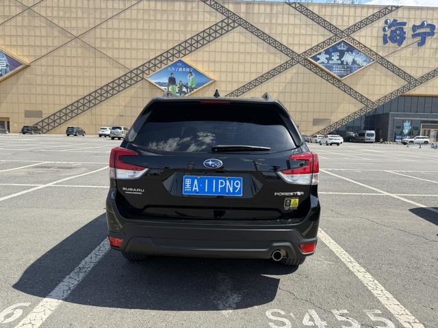 Subaru Forester 2022, фото 5