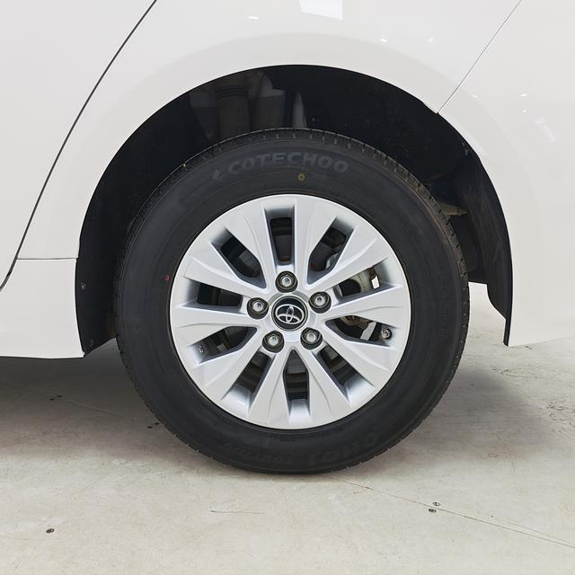 Toyota Corolla 2022, фото 16