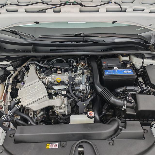 Toyota Corolla 2022, фото 17