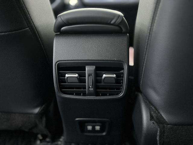 Toyota Corolla 2021, фото 11