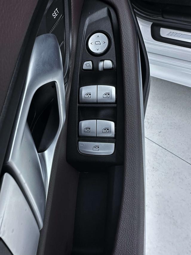 BMW 3 2023, фото 10