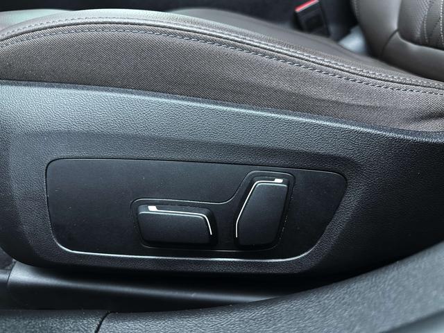 BMW 3 2023, фото 11