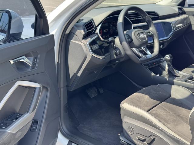 Audi Q3 2021, фото 14